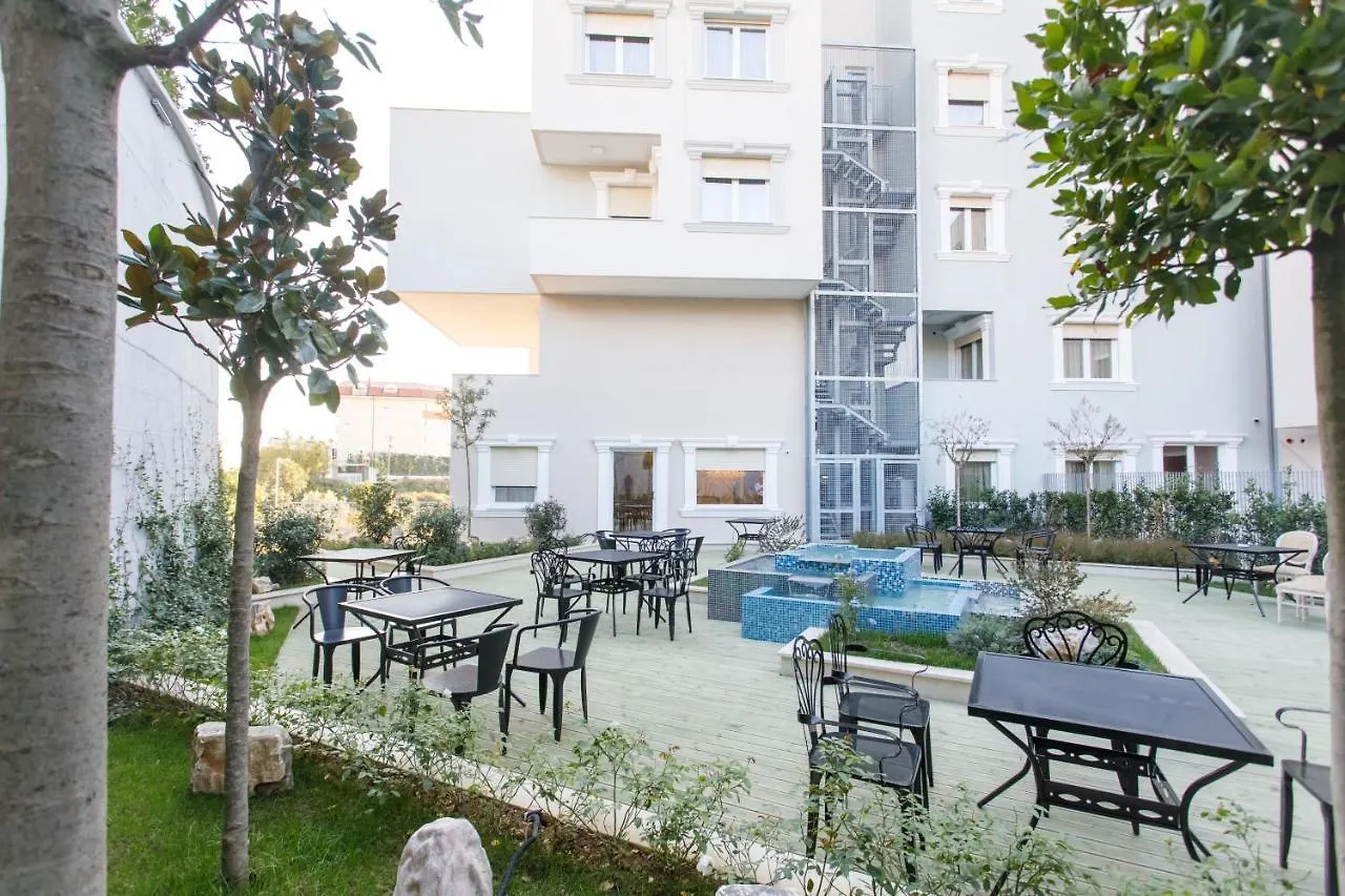 Elite Palace Collak Albania