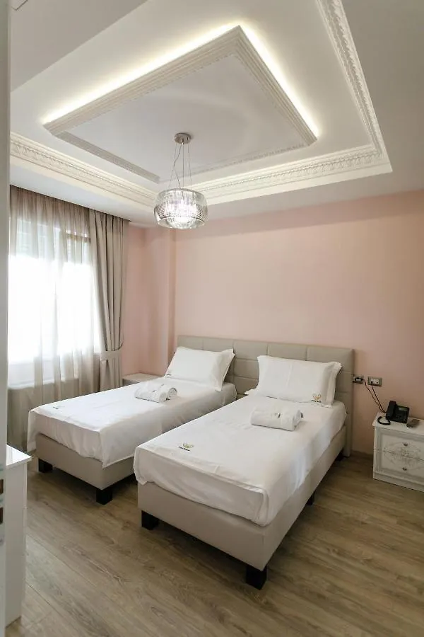 Elite Palace Тирана Албания