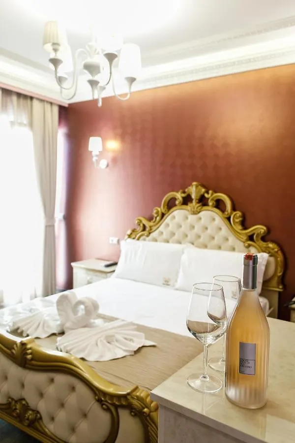 Elite Palace Тирана 3*,  Албания